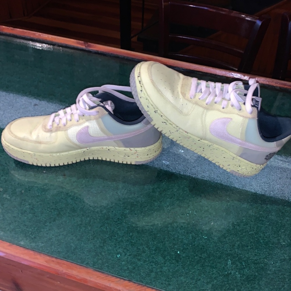 Air force 1 Crater Lemon twist Size 10